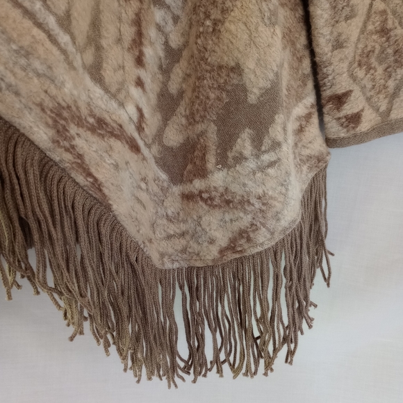Lucky Brand▪️Aztec Western Fringe Cardigan - Picture 4 of 6